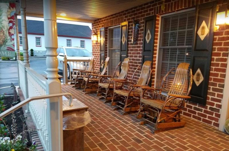 Country Living Inn Smoketown  ภายนอก รูปภาพ