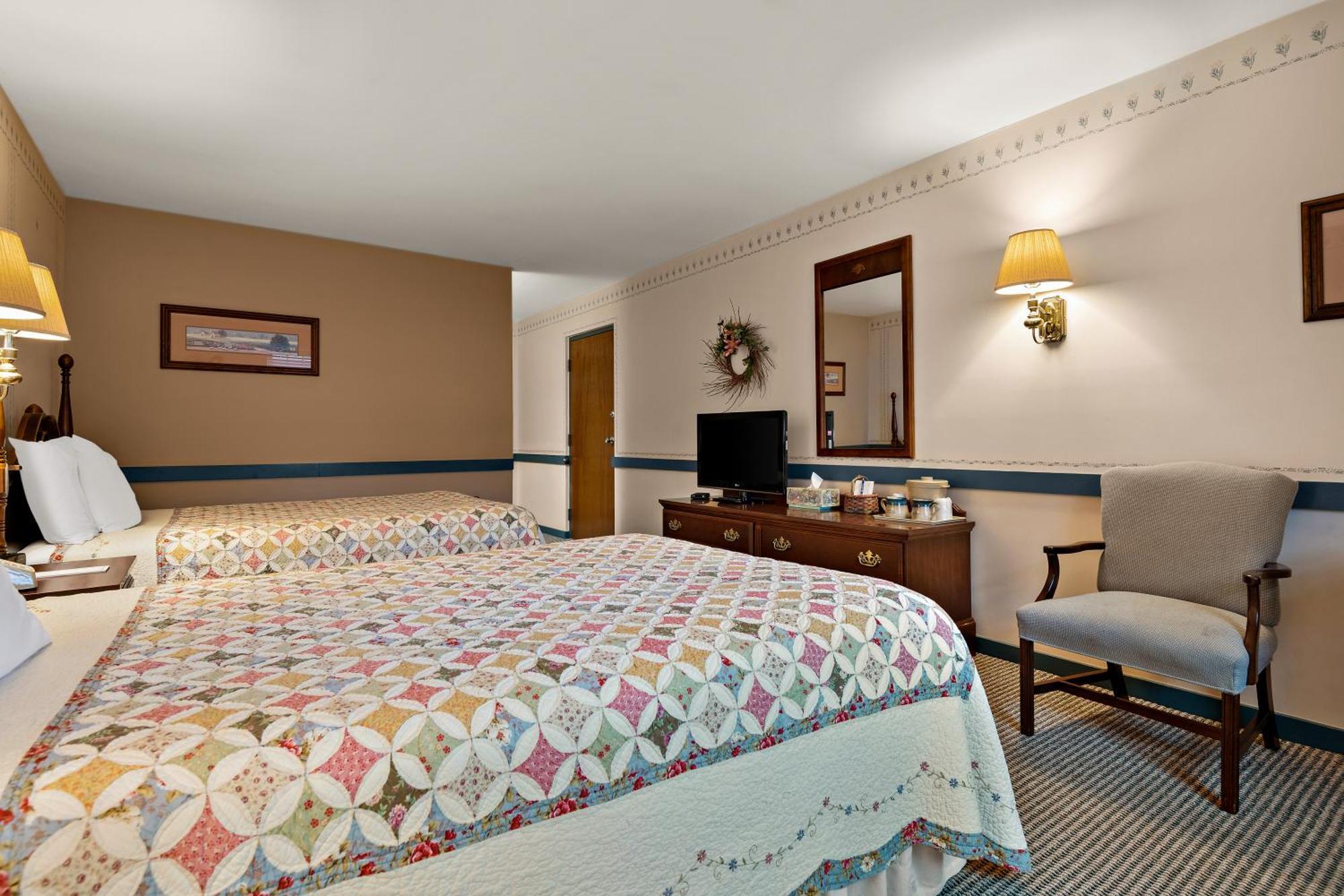 Country Living Inn Smoketown  ภายนอก รูปภาพ